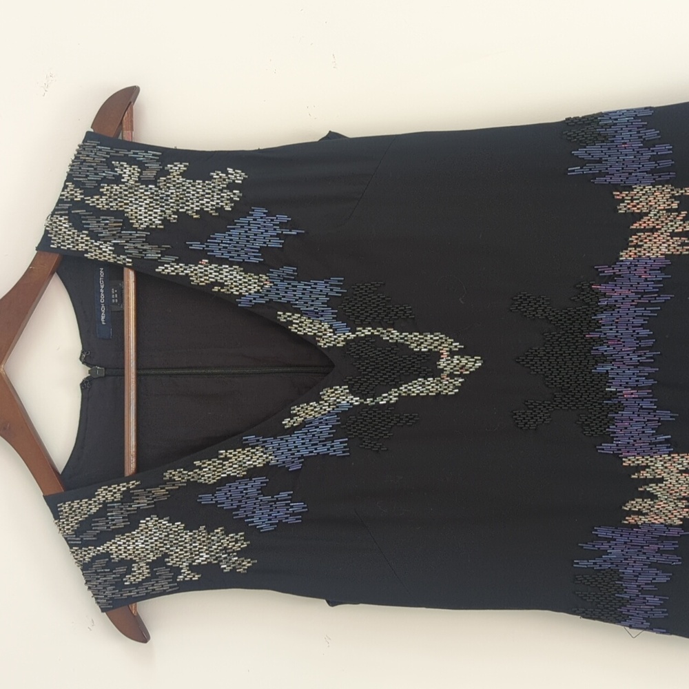 French Connection Elegant Black and Blue Patterned Beaded Cocktail Dress YTK 6 - Picture 7 of 7